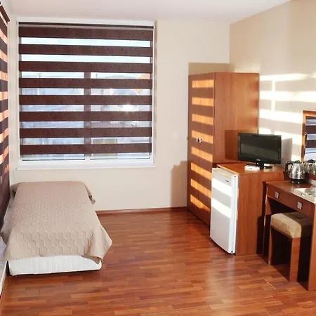 Red House Pensionat Nesebar