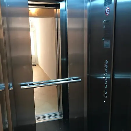 Гостевой дом Red House 3*
