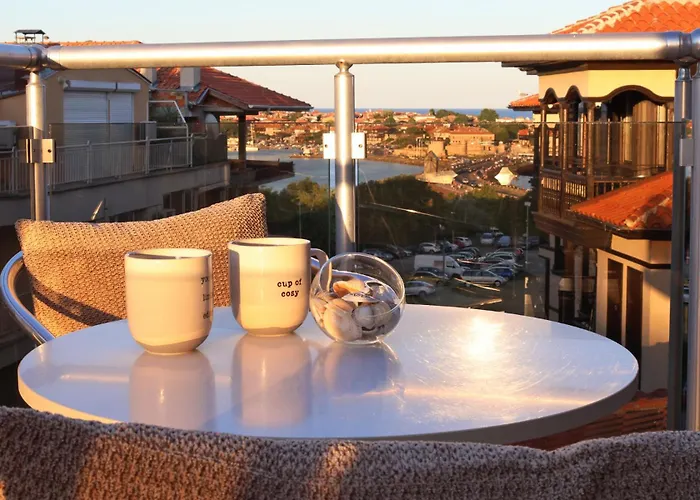 Πανσιόν Red House 3*