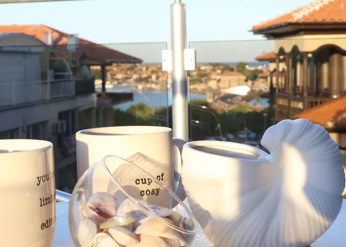 Red House Πανσιόν Νεσέμπαρ