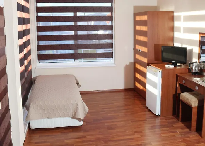 Red House Πανσιόν